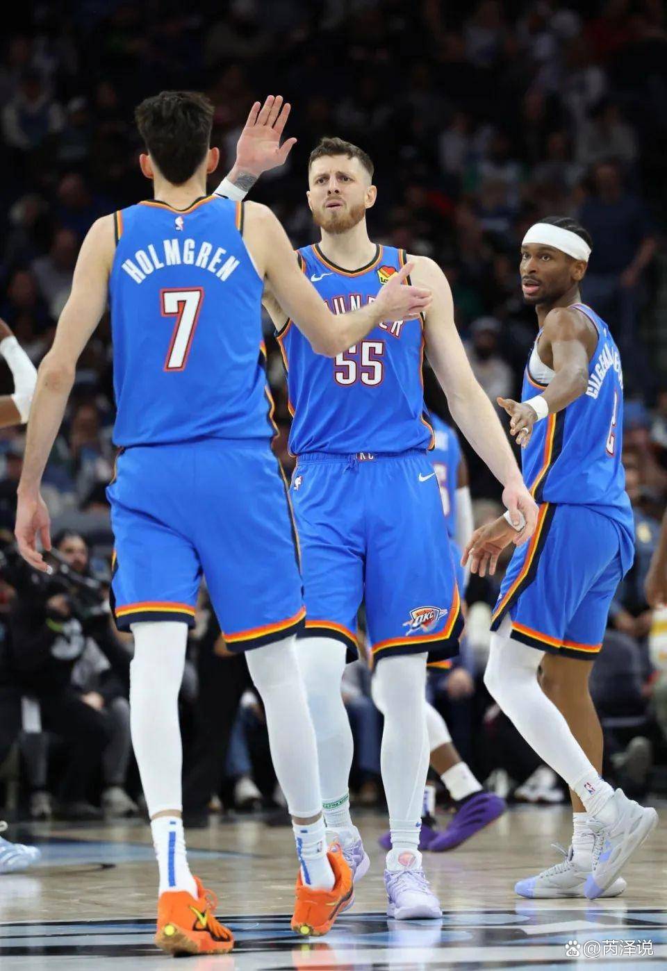 以沿三条主 以沿三条主